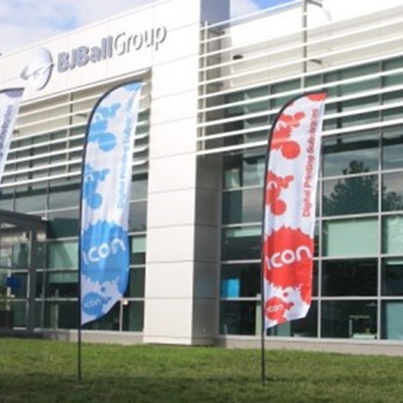 Feather flags multiple colours