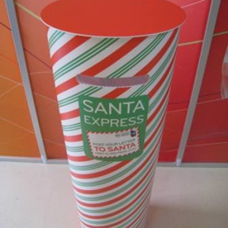 Portable-post-box-to-santa