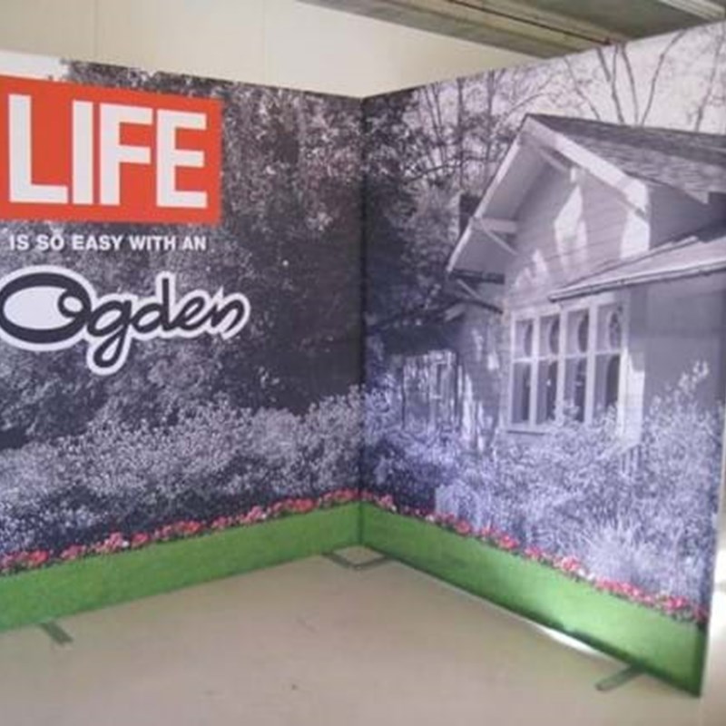 Expo wall