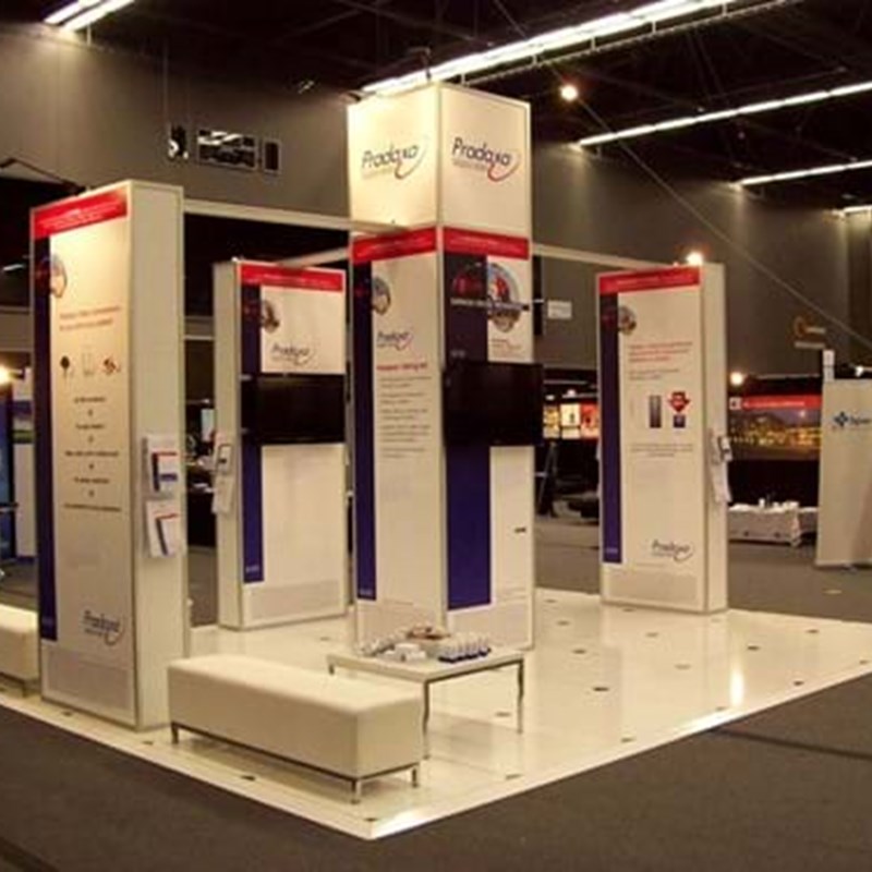 Trade show towers