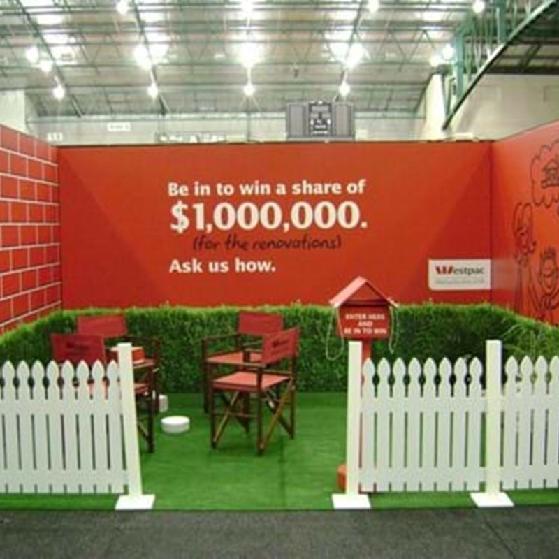 Expo picket fencing