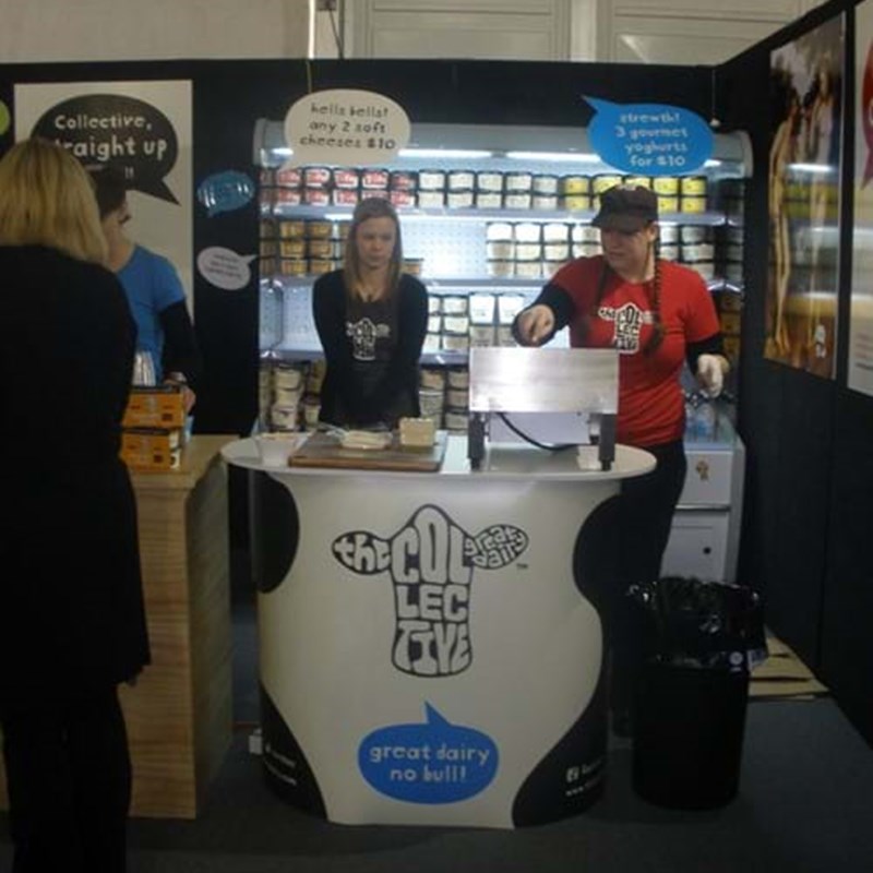 Pop up sampling counter