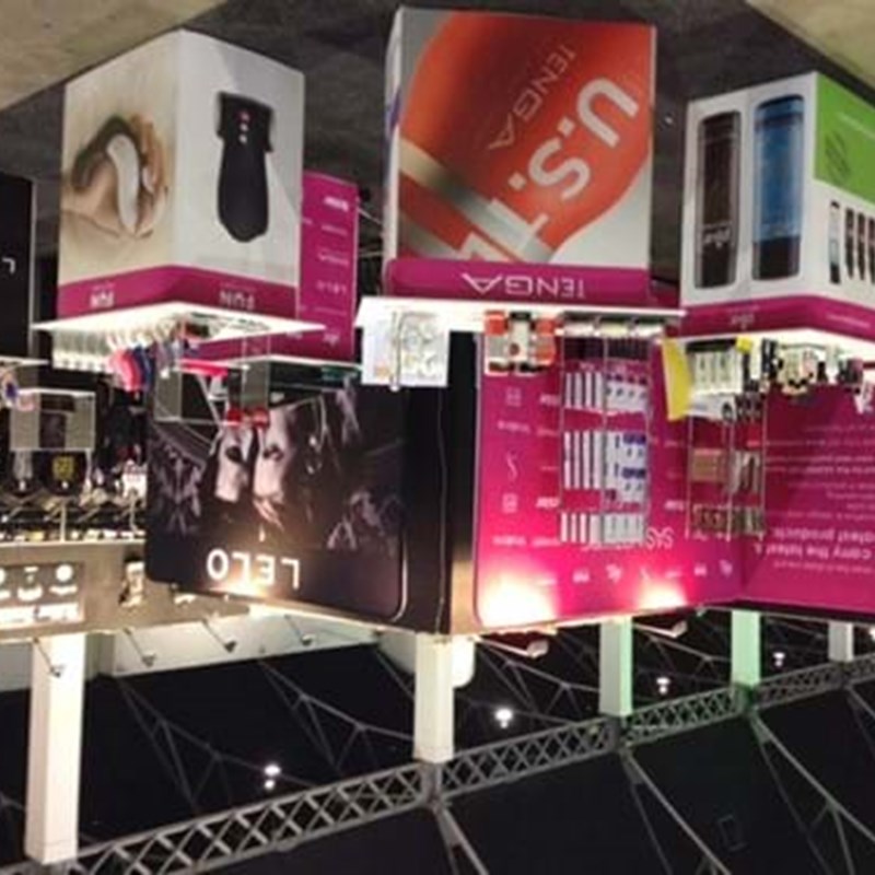 Trade show table displays