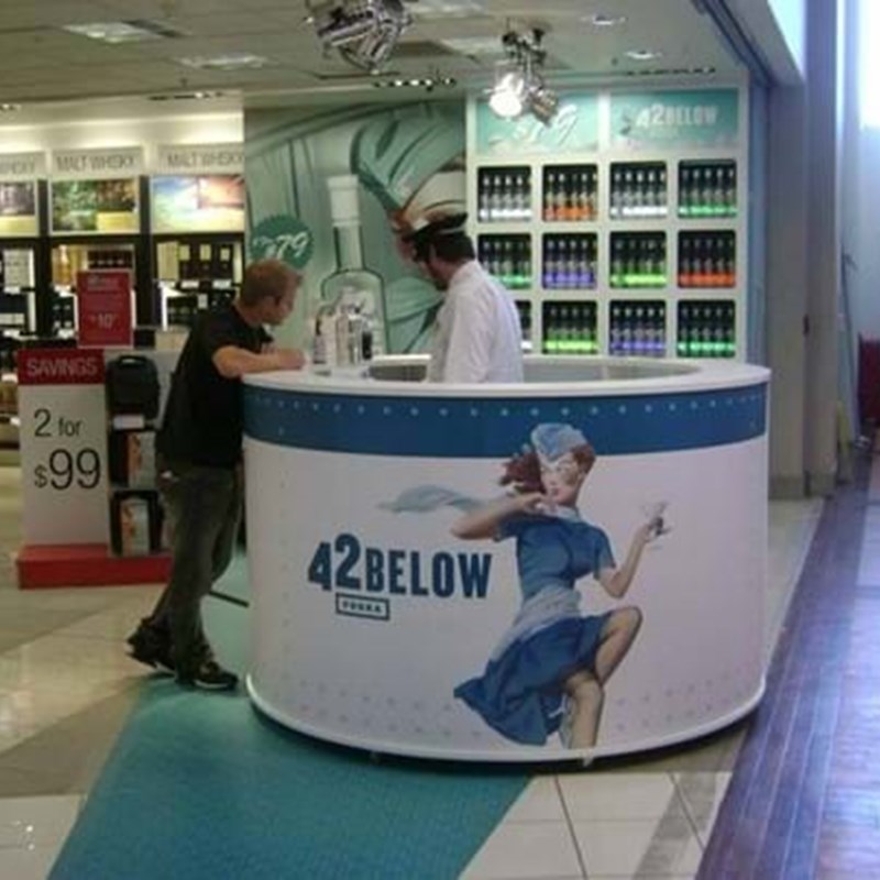 42 below kiosk train carried bottles around the circumference