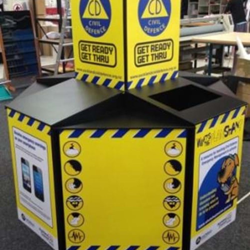 Portable disposal unit