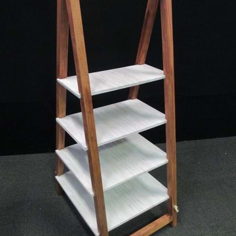 Collapsible shelving unit