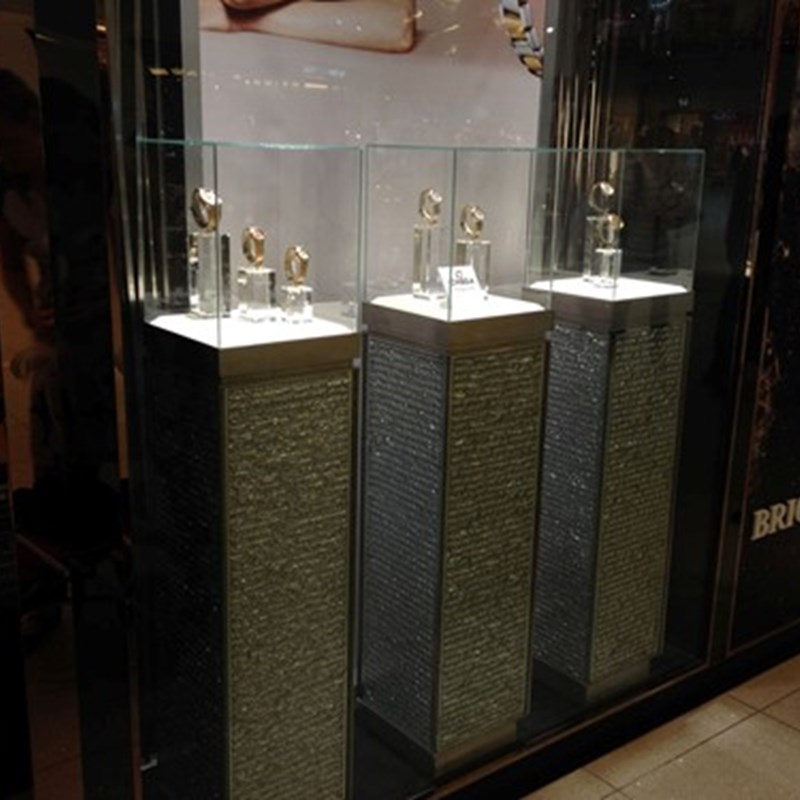 Glass display