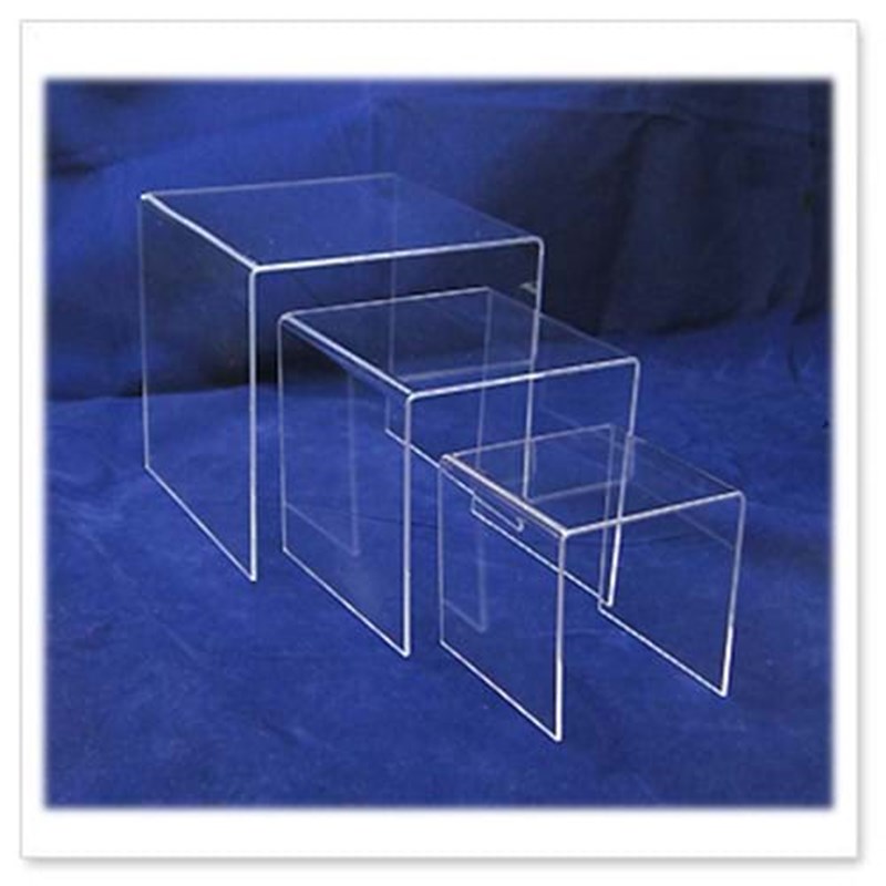 Acrylic risers