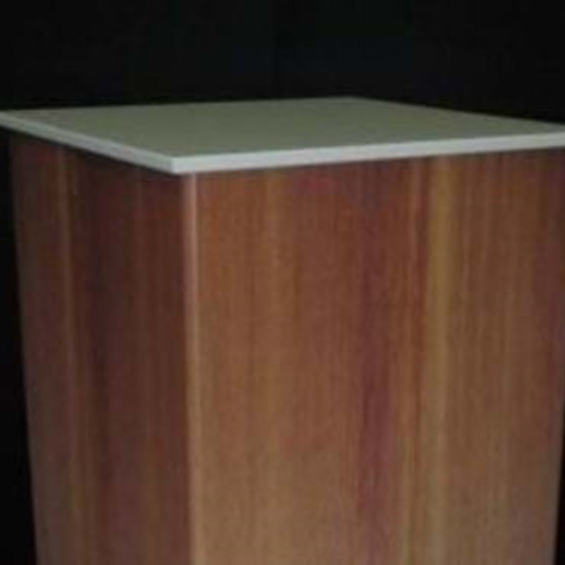 Using clever print techniques a portable plinth can be made to look like it's constructed from timber