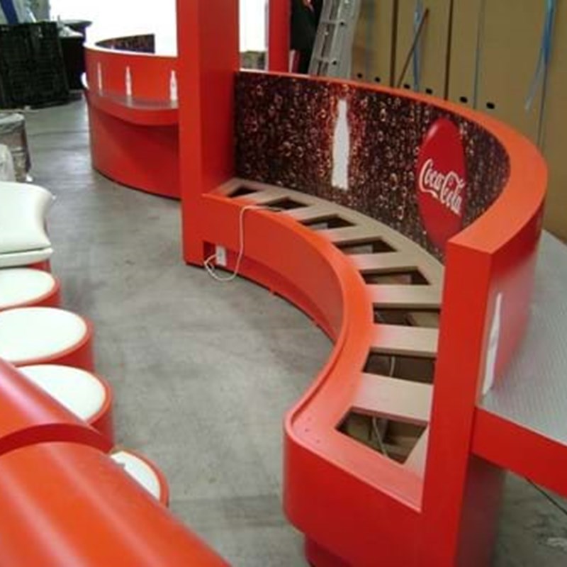 Curved seating for coke